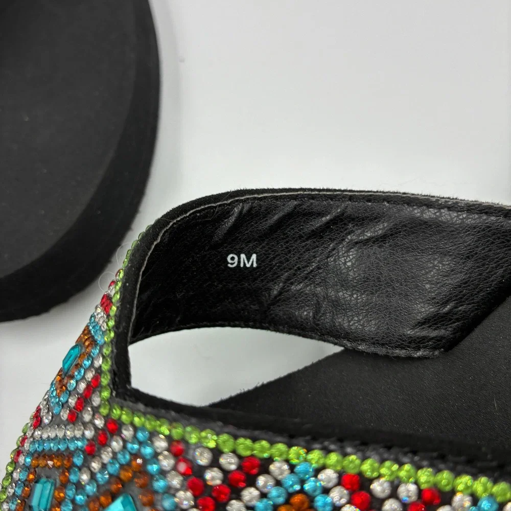 Jellypop Women's Flip Flops Size 9M Embellished Rhinestone Beaded Straps Black‎